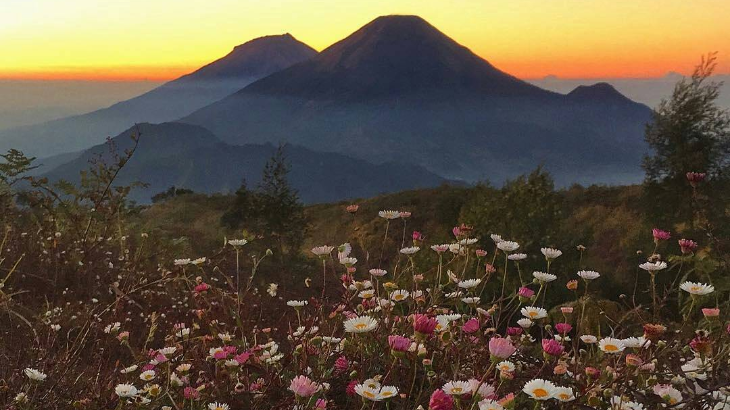 Gunung Prau Dieng, Destinasi Libur Lebaran di Jawa Tengah
