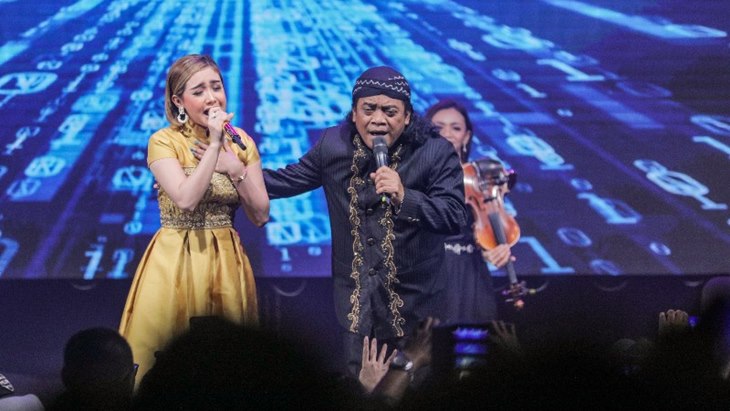 'Godfather of Broken Heart' Tak Lagi Menggoyang Panggung