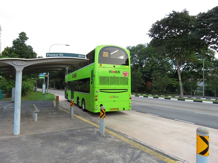 Hindari makan di transportasi umum ketika melancong di Singapura. (Foto: Pixabay/Arulonline)