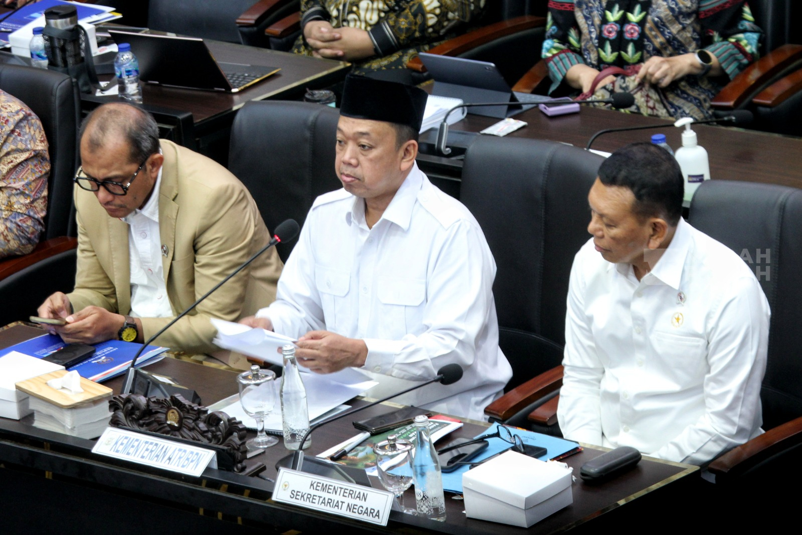 Menteri ATR/BPN Nusron Wahid Hadiri Raker dengan Baleg DPR Bahas RUU Reforma Agraria