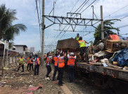PT KAI Daop 1 Tertibkan Kawasan Pasar Gaplok