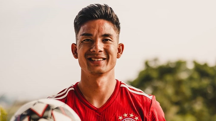  Gaya Rambut Kece Kim Kurniawan yang Bisa Jadi Inspirasi Kamu