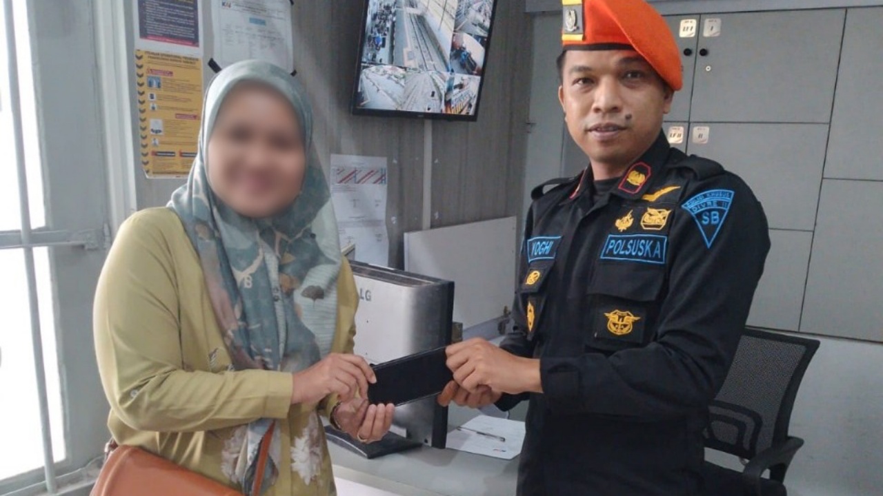  KAI Amankan 4.036 Barang Tertinggal Penumpang selama 4 Bulan, Estimasi Nilainya Mencapai Rp 4,5 Miliar