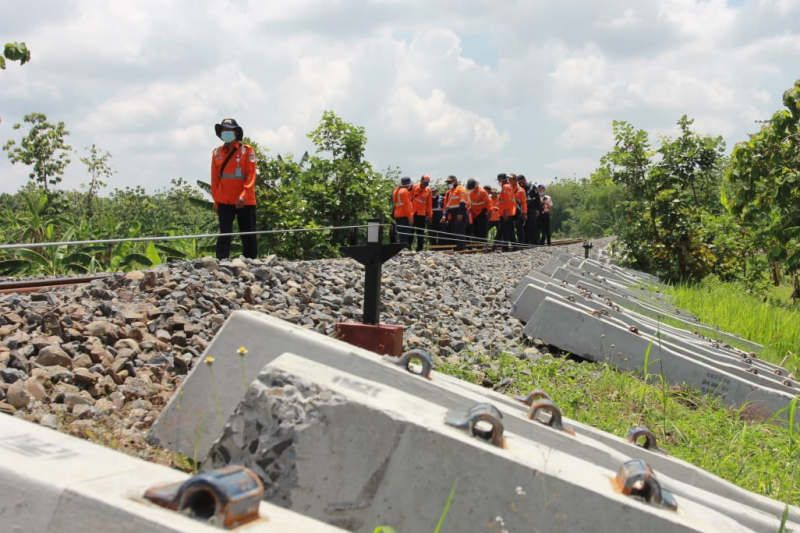 39 Titik Jalur Kereta Api di Wilayah Daop 2 Bandung Rawan Amblas dan Longsor