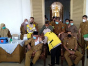 Gubernur dan Wagub Sumatra Barat Divaksin COVID-19
