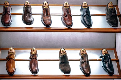 7 Gaya Sepatu yang Wajib Dimiliki Pria Kece Kekinian