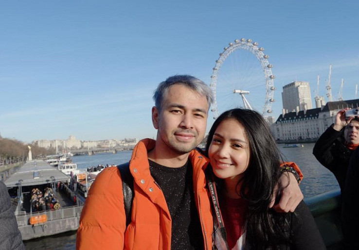 Panggilan Sayang Selebritis yang Boleh Ditiru Sama Pasangan Halalmu