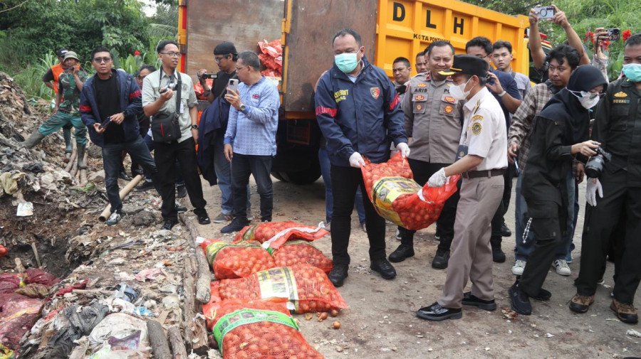 Puluhan Ton Bawang Impor Ilegal dari Malaysia Dimusnahkan, Masuk lewat Jalur Tikus di Kalimantan
