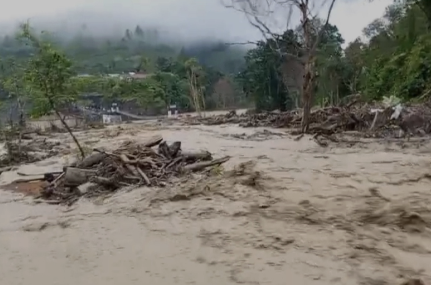Provinsi Aceh Tetapkan Status Siaga Bencana Hidrometeorologi Hingga 20 April 2026