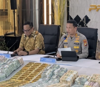 Polisi Limpahkan Don Ritto ke Kejagung, Barang Bukti 74 Kg Emas dan Uang Rp 536 Miliar Ikut Diserahkan