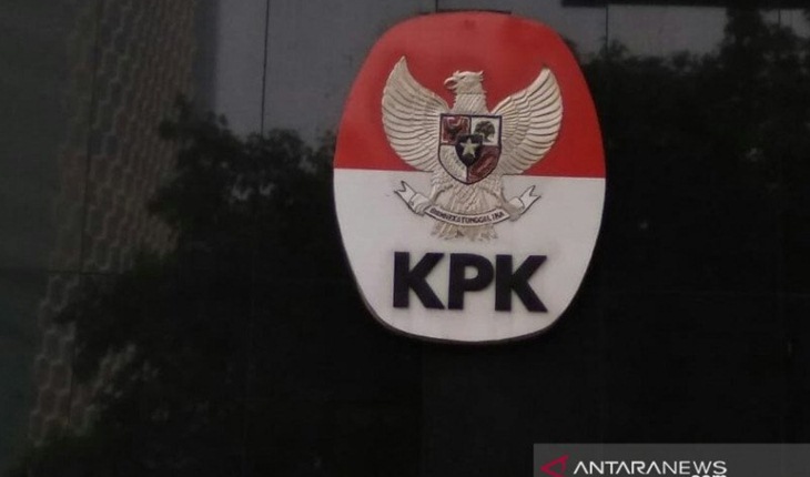 KPK Amankan Dokumen Terkait Kasus Bansos dari Rumah Dirjen Linjamsos Kemensos