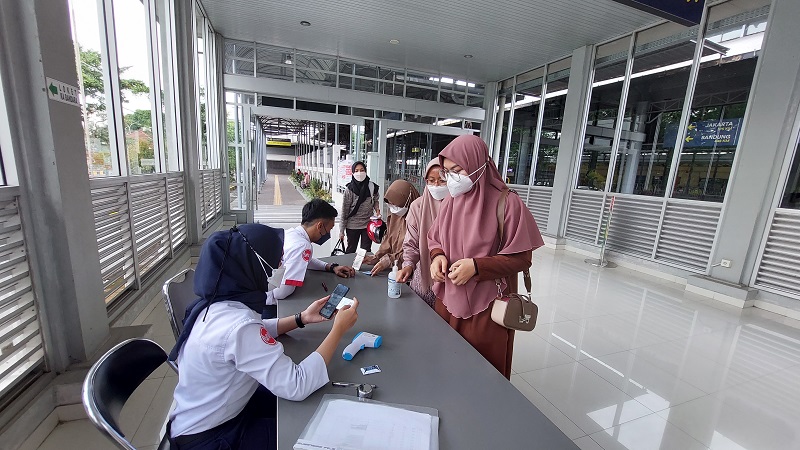 Penumpang KRL