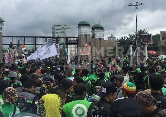 Tuntut THR dalam Bentuk Uang, SPAI: Driver Ojol Layak Disebut sebagai Pekerja