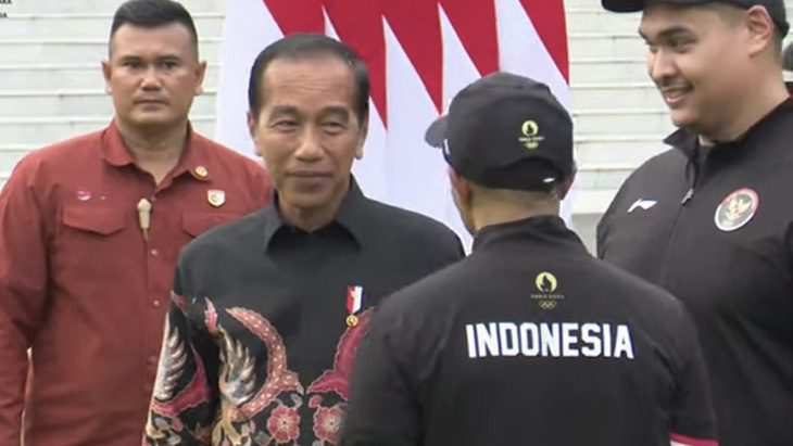 Lepas Kontingen Indonesia ke Olimpiade Paris 2024, Jokowi Ingatkan Atlet untuk Jaga Mental dan Fisik