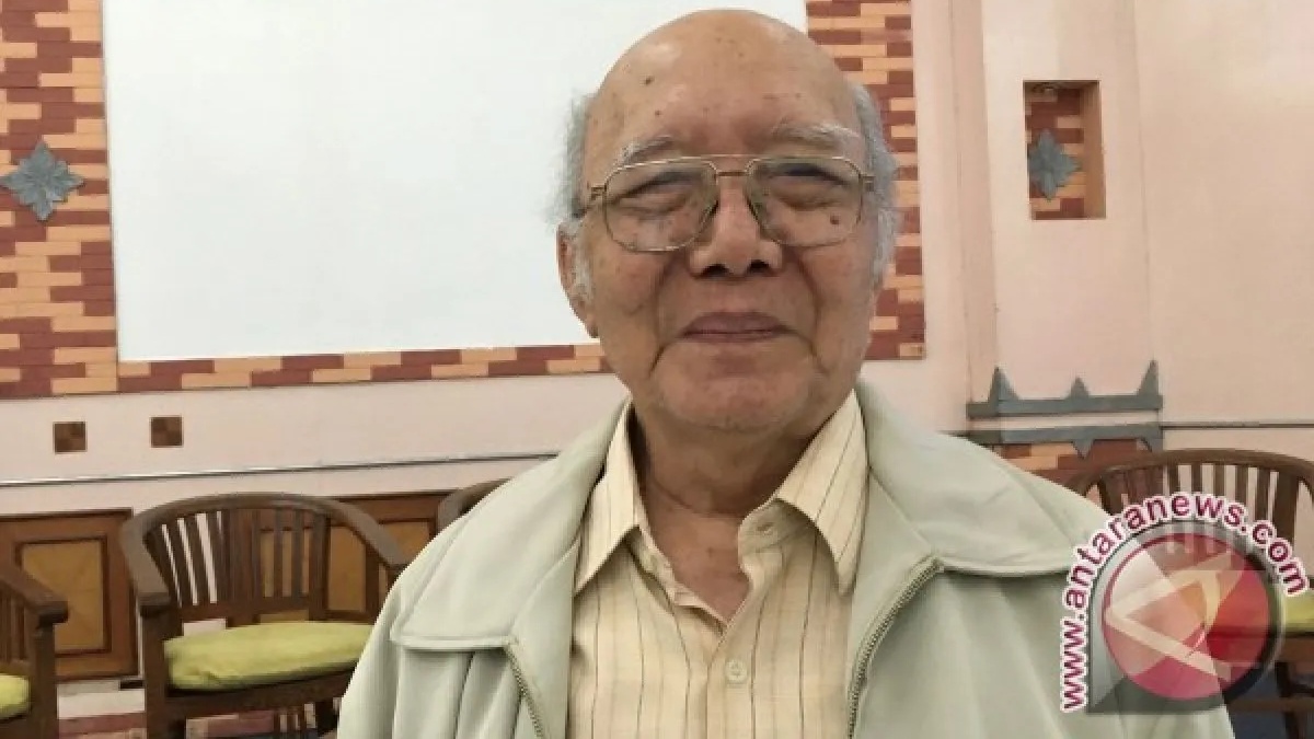 Kabar Duka, Ketua Dewan Pers Pertama Atmakusumah Astraatmadja Tutup Usia