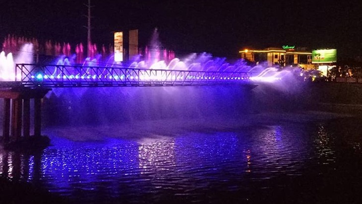 Semarang Bridge Fountain. (Instagram/@widyanto_budi_cahyono)