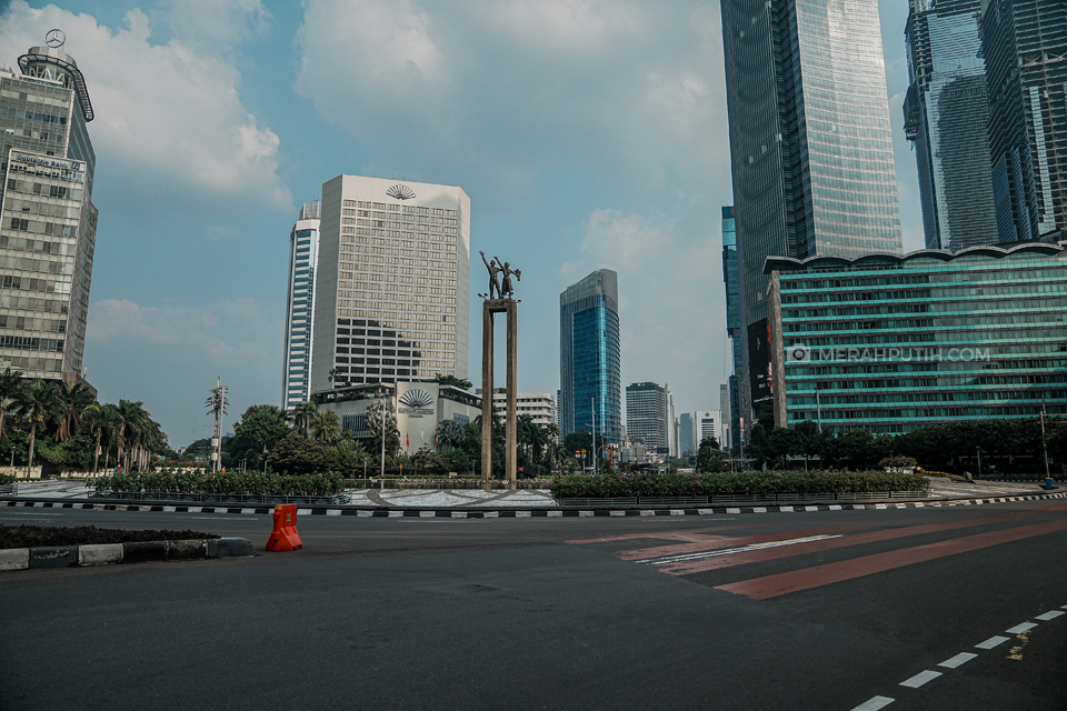 Mall di Jakarta 100 Persen Tutup, Banyak Warga Bingung Cari Makanan