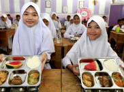 Marak Keracunan MBG, Komisi X DPR Usulkan Dapur Sehat di Sekolah
