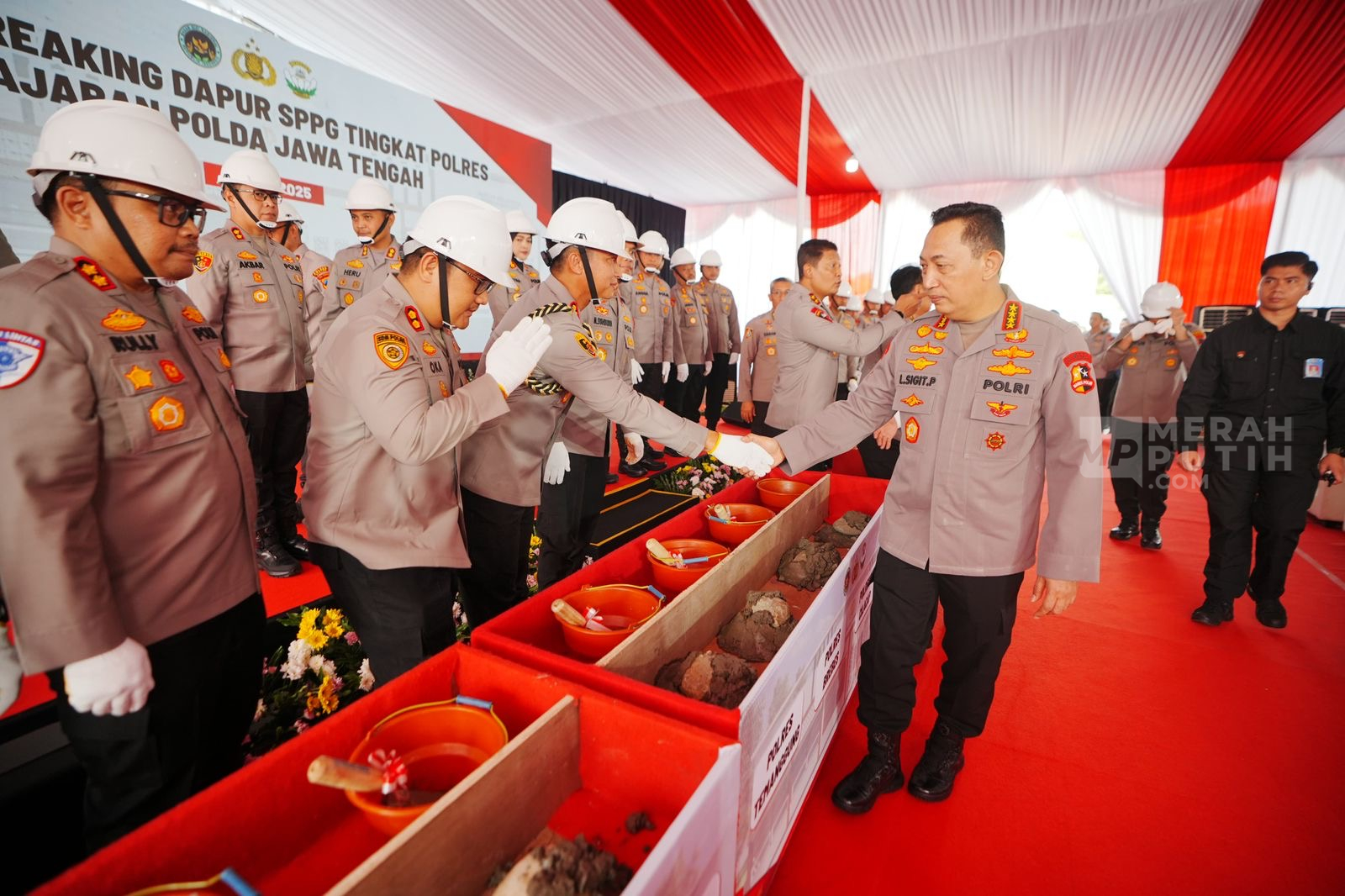 Polri Bangun 24 Dapur Makan Bergizi Gratis di Jateng, 90 Ribuan Siswa Jadi Target Penerima