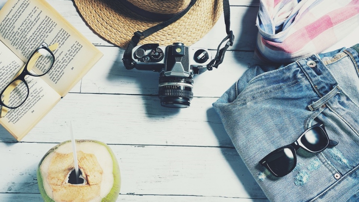 5 Alat Sederhana yang Berguna Saat Traveling