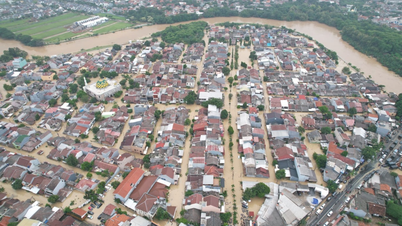 Banjir di Jabodetabek Belum Surut, Puluhan Ribu Jiwa Masih Terdampak