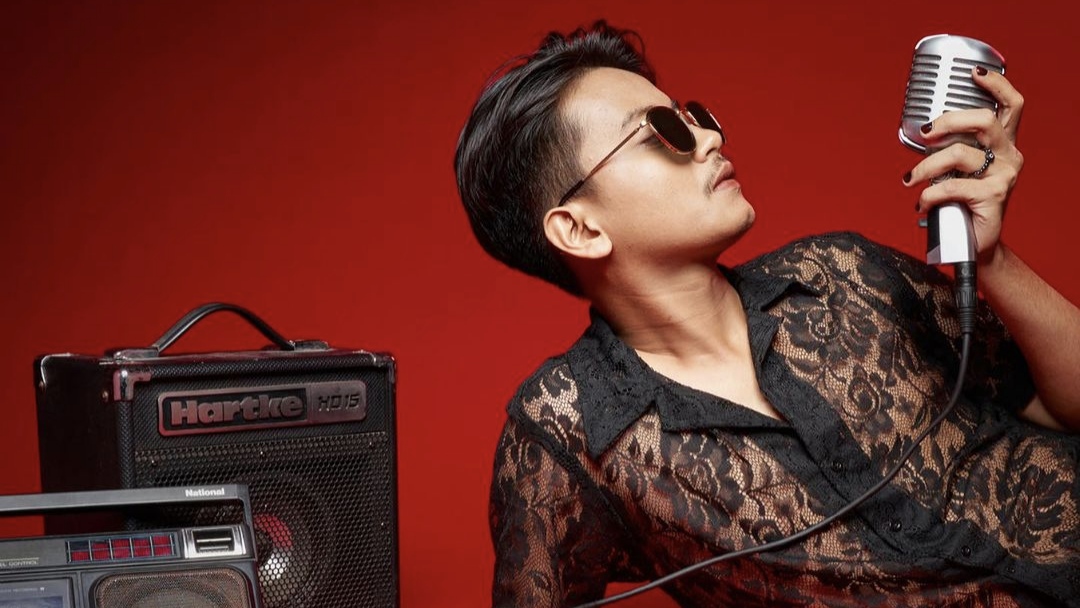 Mudhofar Perkenalkan Citra Baru Lewat Single 'Peran Utama'