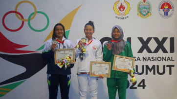 PON XXI Aceh-Sumut: Perenang DKI Jakarta Elysha Chloe Pribadi Raih Emas Renang 50 M Gaya Dada Putri