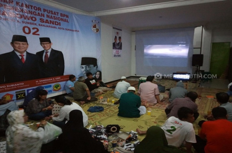Emak-Emak Nobar Debat Capres di Kantor BPN Prabowo-Sandi Dekat Rumah Jokowi