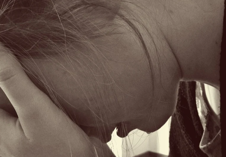 Bahaya di Balik Depresi Postpartum yang Mengintai Ibu Baru