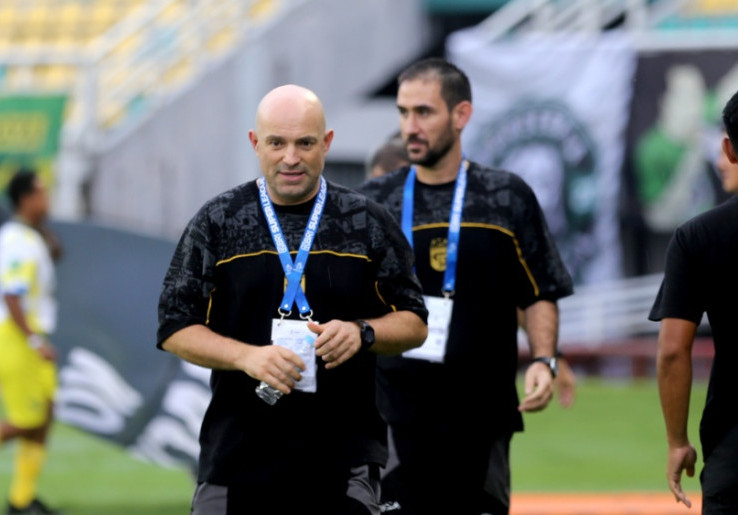 Bernardo Tavares Ungkap Syarat agar Persebaya Menjadi Tim Kuat di Super League