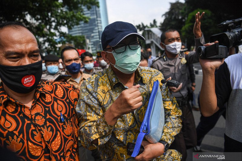 Kasus Suap Pajak, KPK Buka Peluang Panggil Bos Bank Panin Mu'min Ali Gunawan
