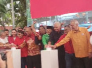 Didampingi Elite Parpol Pendukung, Ganjar Resmikan Rumah Aspirasi Sukarelawan
