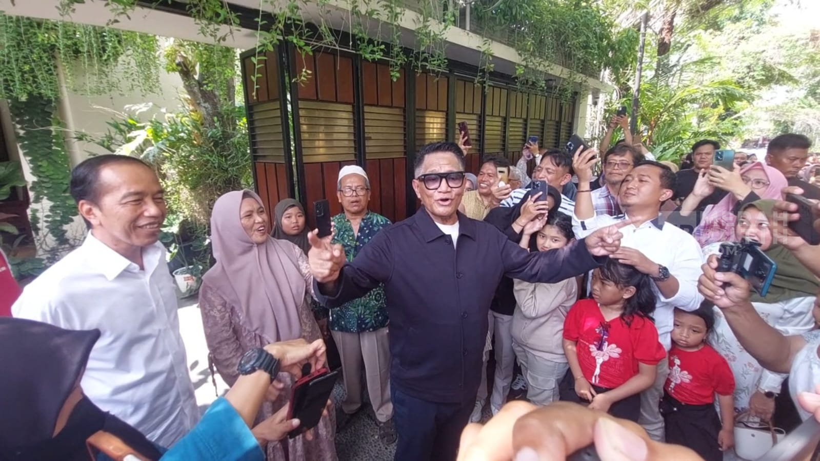 Temui Jokowi, Andre Hehanussa Sampaikan Pesan Khusus