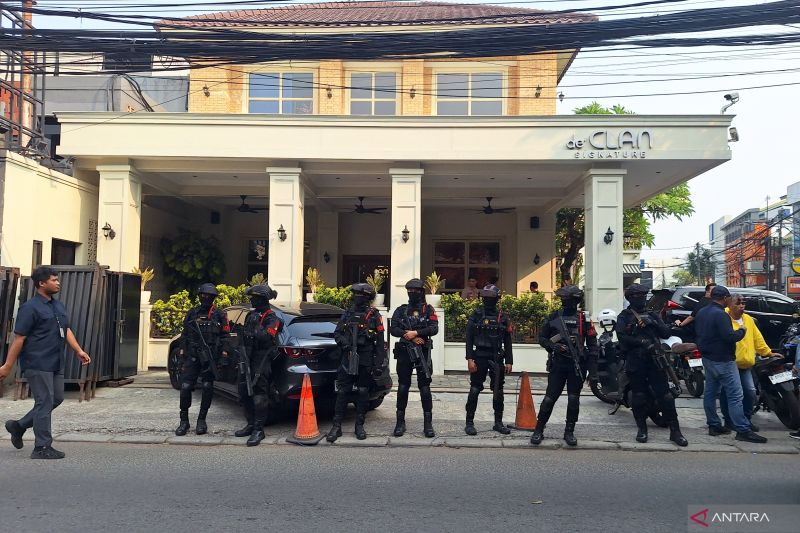 12 Lokasi Diobok-obok Terkait Perkara Kafe de'Clan Signature, Total Emas-Uang Sitaan Setengah Triliun Lebih