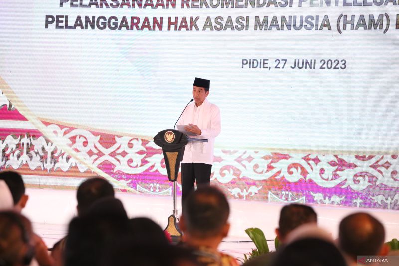 Jokowi Resmikan Program Penyelesaian Nonyudisial Pelanggaran Berat HAM ...