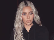 Sampai Hari ini Kim Kardashian Belum Beri Nama Buah Hati Ketiganya