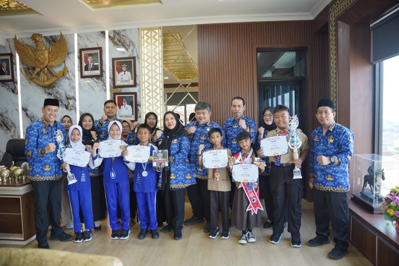 Membanggakan, 2 Siswa SD dari Lampung Raih Emas dan Perang Ajang Robot Design Olympiad Internasional