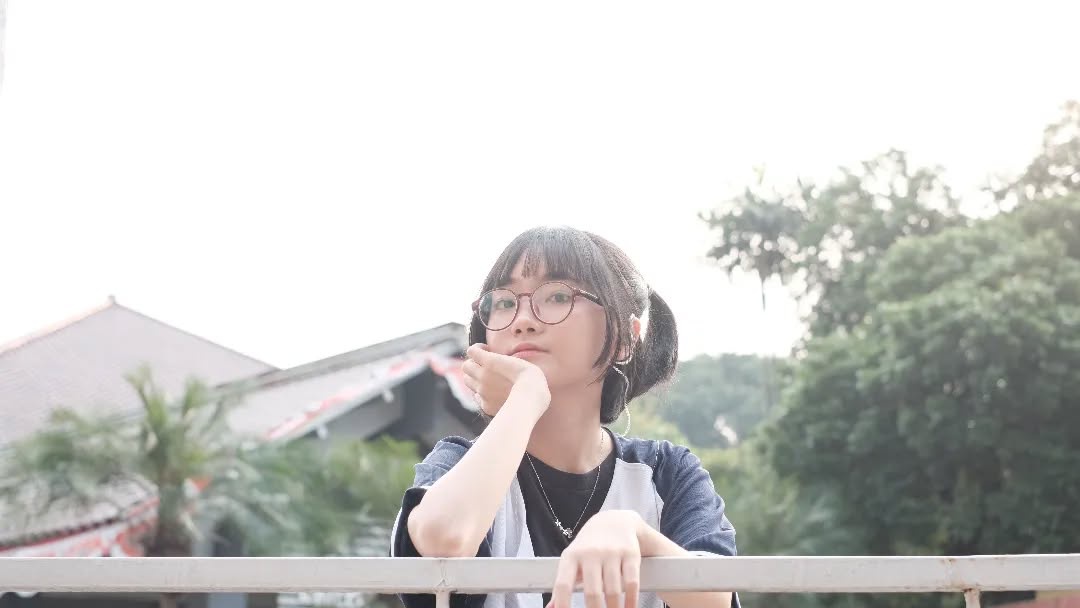 Yori Renungkan Kompleksitas Kehidupan Lewat Single 'Ruby Biru'