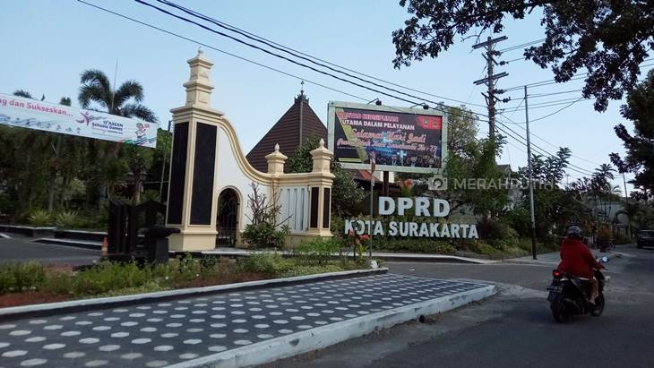 Anggota Fraksi PKS Sumbangkan Gaji untuk Warga Terdampak COVID-19