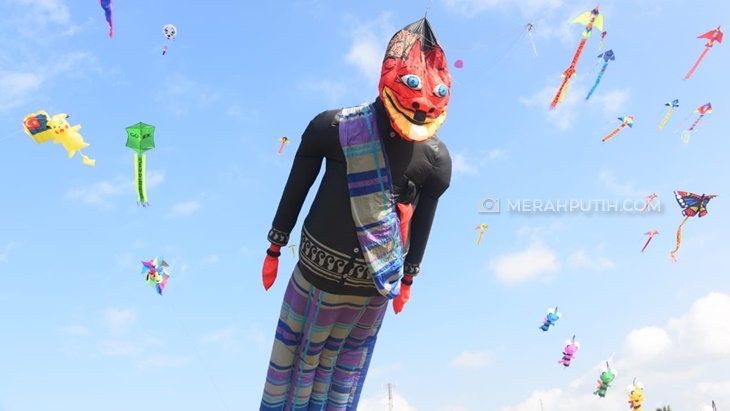 Pangandaran International Kite Festival 2019 Gaet Wisatawan