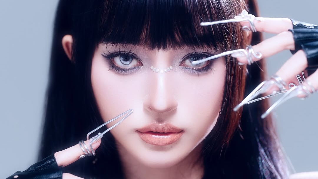 INDAHKUS Kembali dengan 'Heaven', Lagu Tiga Bahasa yang Intim dan Universal