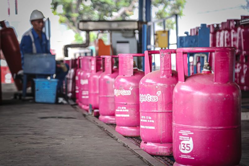 Harga Gas Nonsubsidi Bright Gas Turun Rp 4.000 - 8.000 Per Tabung