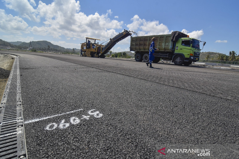 Pengaspalan Ulang Sirkuit Mandalika Rampung