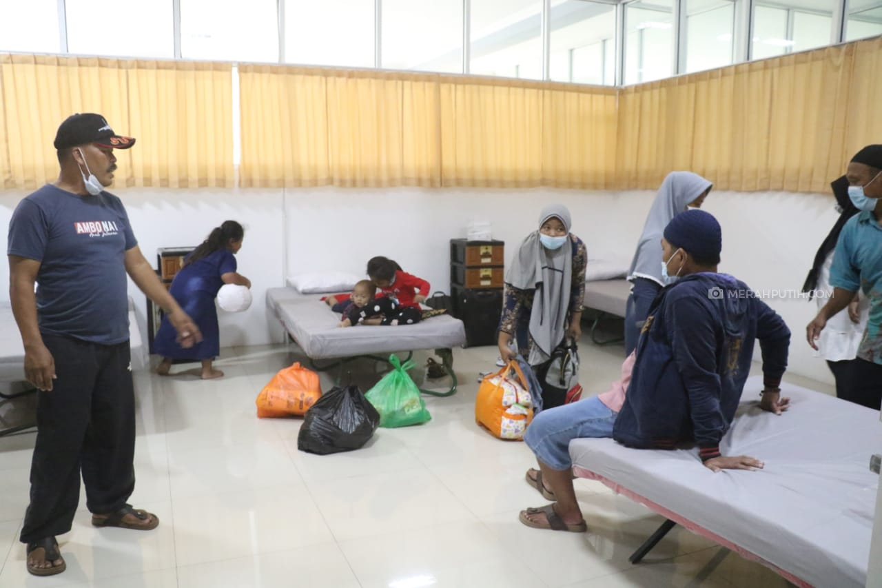 54 Pengungsi Gempa Mamuju Diantarkan Mengungsi ke 5 Kabupaten di Jawa Tengah