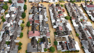 Banjir Merendam Perumahan Subsidi di Kampung Cibunar Parung Panjang Bogor