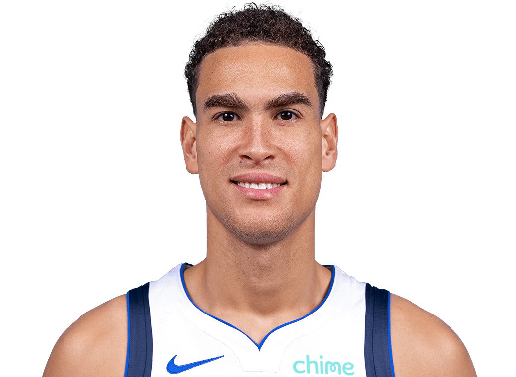 Jarang Main di Mavericks, Dwight Powell Bela Kanada Lawan AS