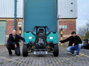 Inggris Ciptakan Mobil Listrik dari Plastik Daur Ulang 