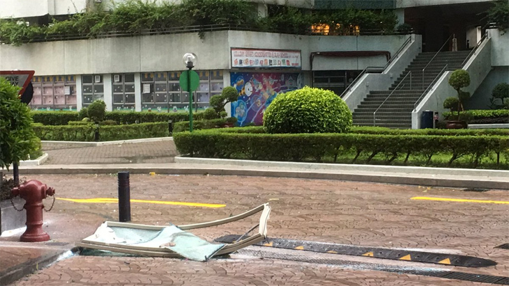 Topan Hato Menerjang Hong Kong, 3 Orang Tewas dan 400 Penerbangan Dibatalkan