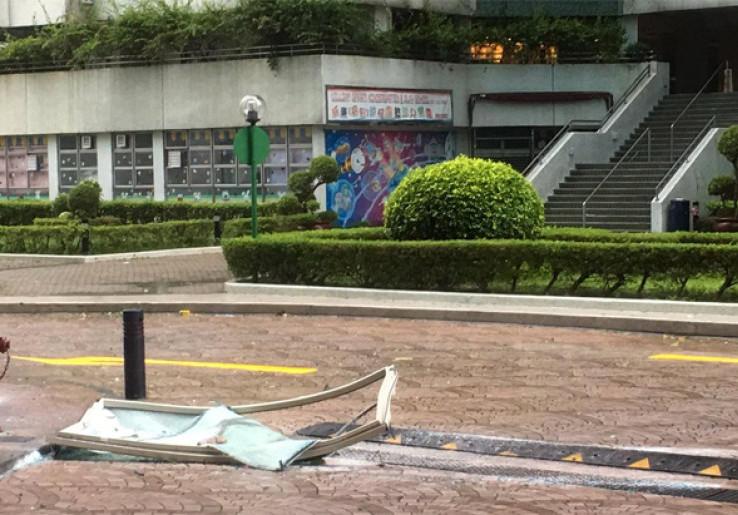 Topan Hato Menerjang Hong Kong, 3 Orang Tewas dan 400 Penerbangan Dibatalkan