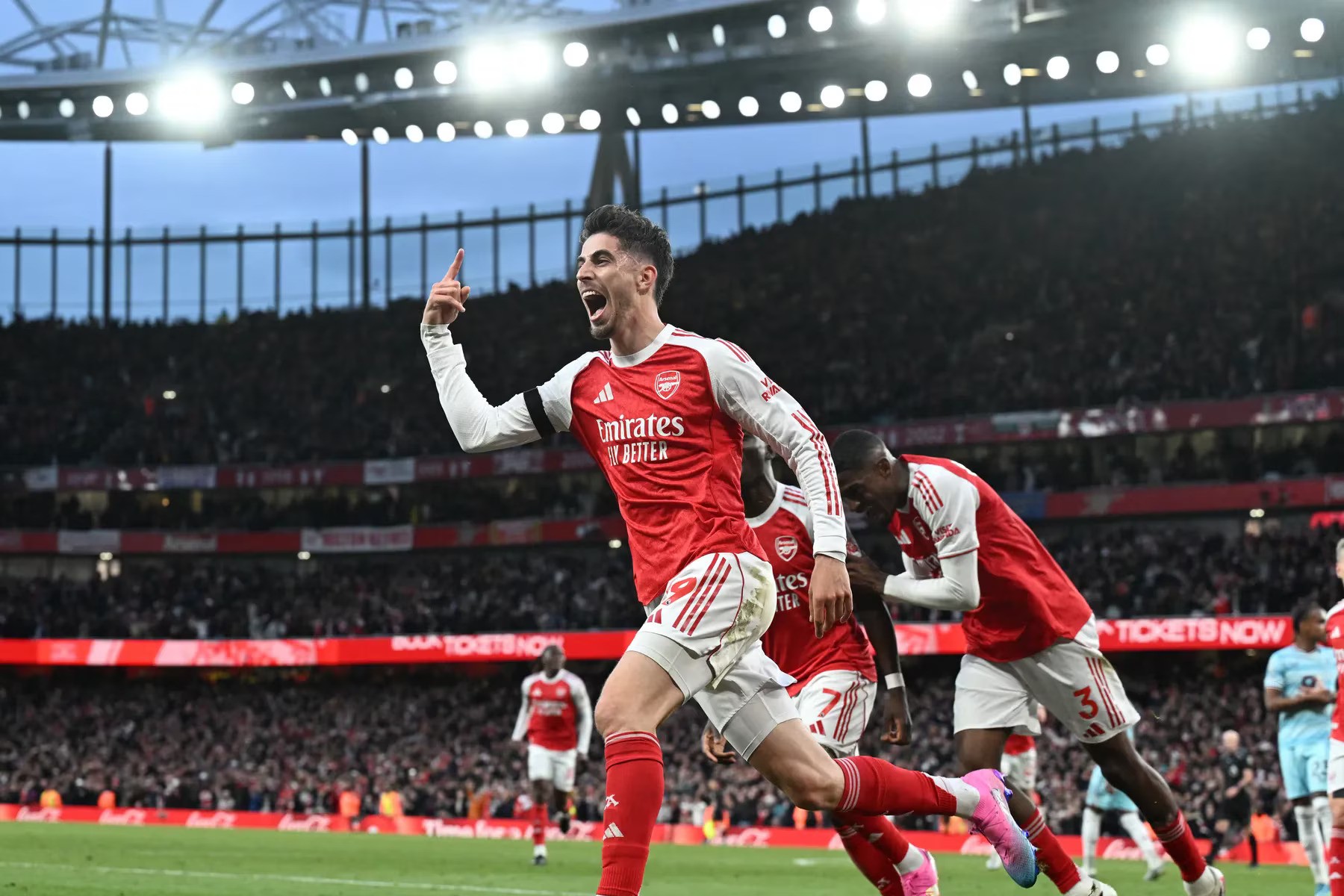 Prediksi Aston Villa vs Arsenal di Premier League 2026/27: The Gunners Lanjutkan Tren Positif?